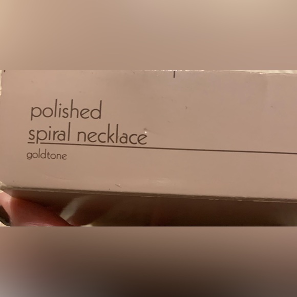 Polished Spiral Necklace, Goldtone, Like New Condition In Box - Picture 10 of 12